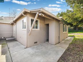 4820 Blum Rd, Martinez CA 94553
