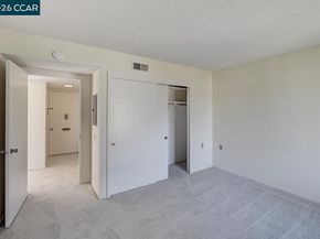 2700 Tice Creek Dr 3, Walnut Creek CA 94595