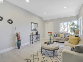 2834 Abbey St, Oakland CA 94619