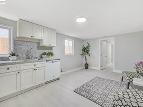 2834 Abbey St, Oakland CA 94619