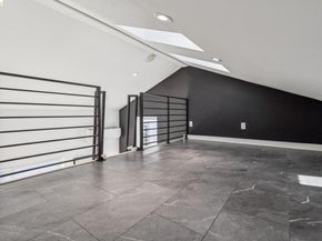 1550 Havenscourt Blvd, Oakland CA 94621