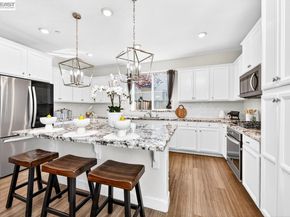 4176 Healdsburg Way, Dublin CA 94568