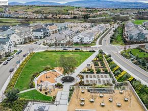 4176 Healdsburg Way, Dublin CA 94568