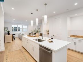 210 Oak Circle, Walnut Creek CA 94597