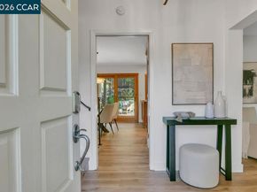 916 Calle Verde, Martinez CA 94553