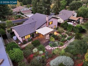 916 Calle Verde, Martinez CA 94553