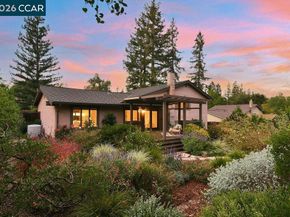 916 Calle Verde, Martinez CA 94553