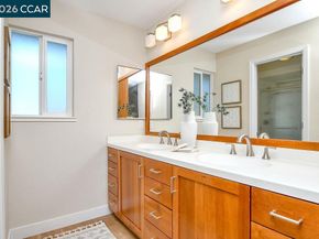 916 Calle Verde, Martinez CA 94553