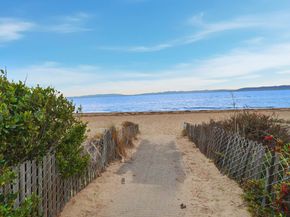 477 Mitchell Ave, Alameda CA 94501