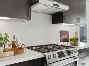 477 Mitchell Ave, Alameda CA 94501