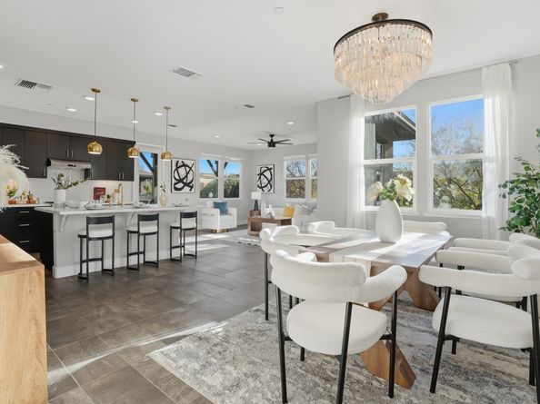 477 Mitchell Ave, Alameda CA 94501