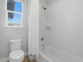 477 Mitchell Ave, Alameda CA 94501