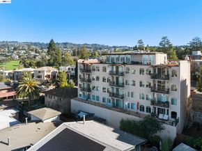 5405 Carlton St 303, Oakland CA 94618