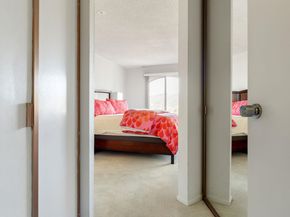 5405 Carlton St 303, Oakland CA 94618