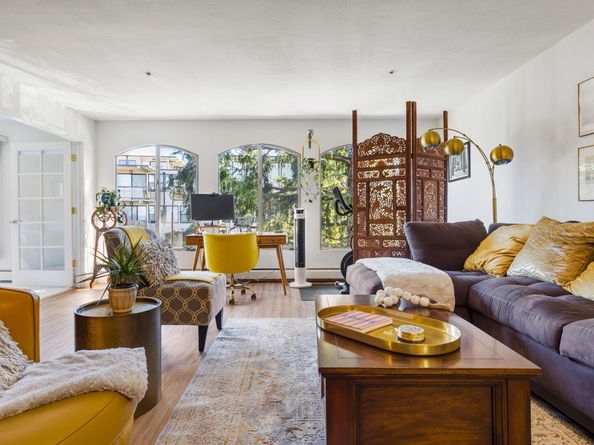 5405 Carlton St 303, Oakland CA 94618