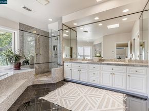 4 Julianna Ct, Moraga CA 94556