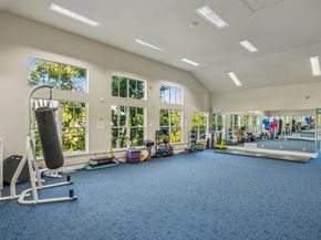 20 Marina Lakes Dr, Richmond CA 94804