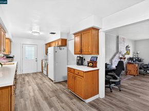 2312 Granada Ct, Pinole CA 94564
