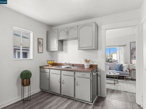 2612 75Th Ave, Oakland CA 94605