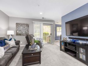 4671 Laurie Cmn 105, Livermore CA 94550