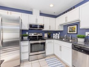 4671 Laurie Cmn 105, Livermore CA 94550