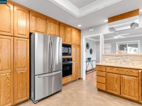 2081 Essenay Ave, Walnut Creek CA 94597