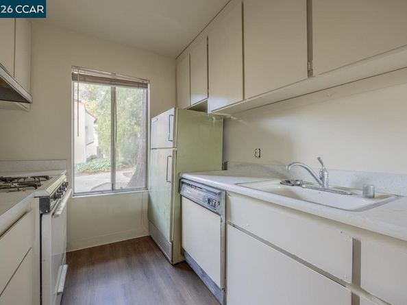 975 Murrieta Blvd, Livermore CA 94550