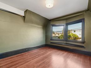 925 E 19Th St, Oakland CA 94606