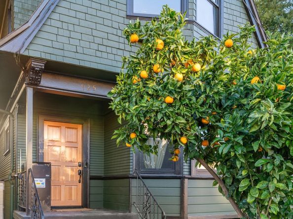 925 E 19Th St, Oakland CA 94606