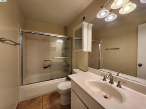 2322 Belvedere Ave, San Leandro CA 94577