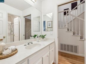 53 Paso Nogal Ct, Pleasant Hill CA 94553