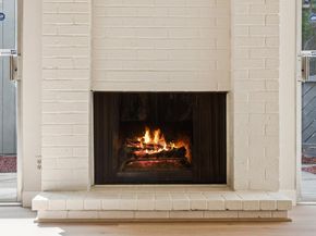 1042 Mangrove Ln, Alameda CA 94502