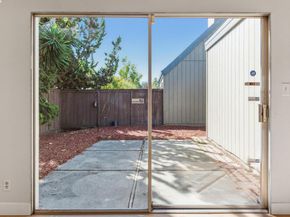 1042 Mangrove Ln, Alameda CA 94502