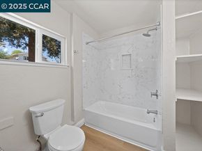 2910 Almond St, Martinez CA 94553