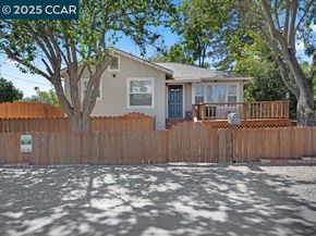 2910 Almond St, Martinez CA 94553