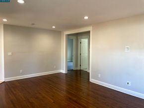 2910 Almond St, Martinez CA 94553