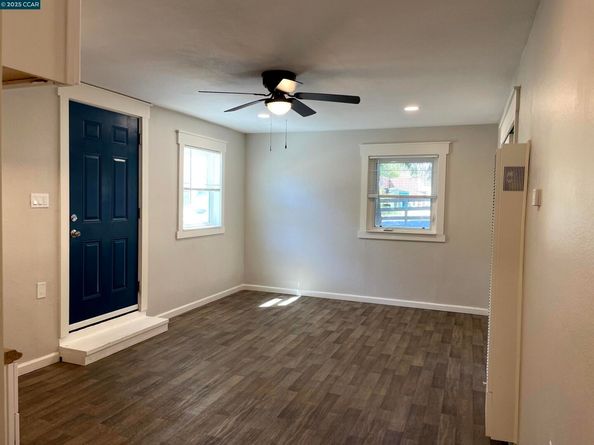2910 Almond St, Martinez CA 94553
