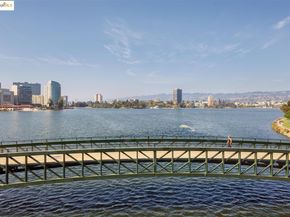360 Vernon St 216, Oakland CA 94610