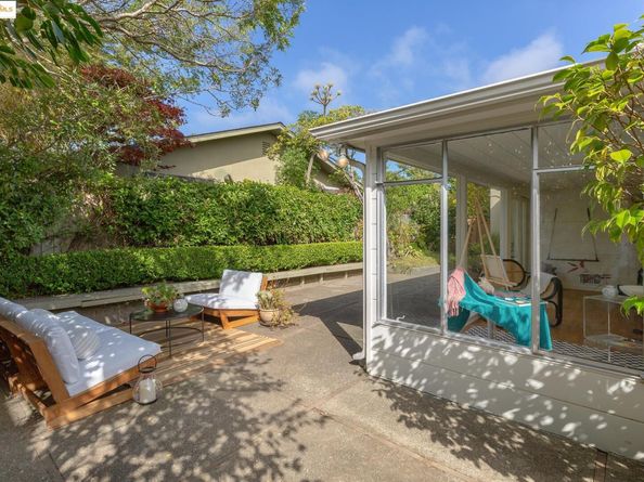 28 Kensington Ct, Kensington CA 94707