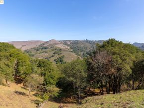 28 Kensington Ct, Kensington CA 94707