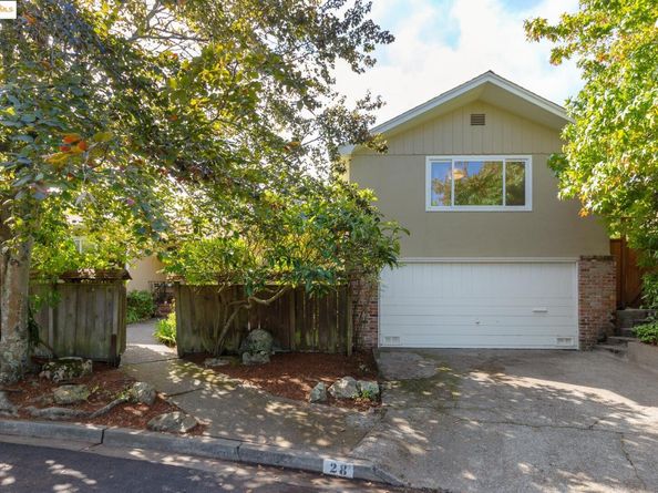 28 Kensington Ct, Kensington CA 94707