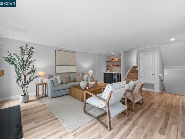 900 Kimberly Cir, Pleasant Hill CA 94523