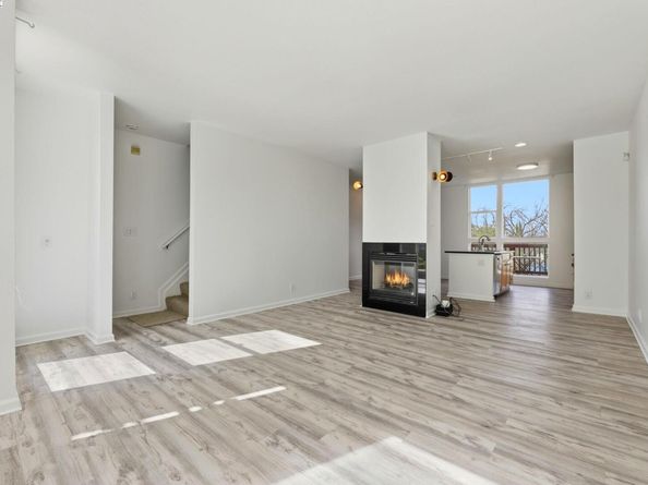 9455 Macarthur Blvd, Oakland CA 94605