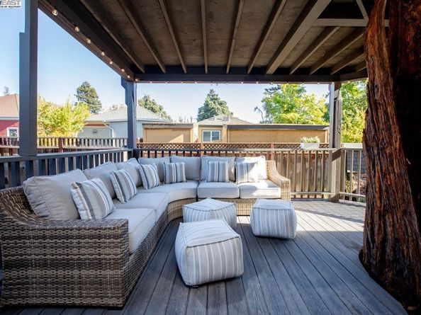 1238 Versailles Ave, Alameda CA 94501