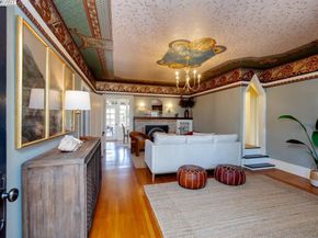 1238 Versailles Ave, Alameda CA 94501
