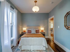 1238 Versailles Ave, Alameda CA 94501