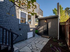 1238 Versailles Ave, Alameda CA 94501