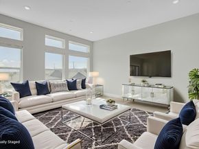 210 Waters Park Cir 304, San Mateo CA 94403