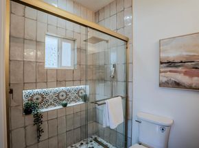 3708 Lyon Ave, Oakland CA 94601