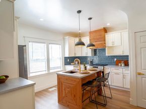 3708 Lyon Ave, Oakland CA 94601